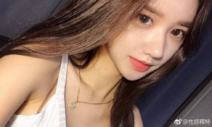 全球首场高高原无人机表演在西藏尼玛县震撼上演，点亮文旅新画卷